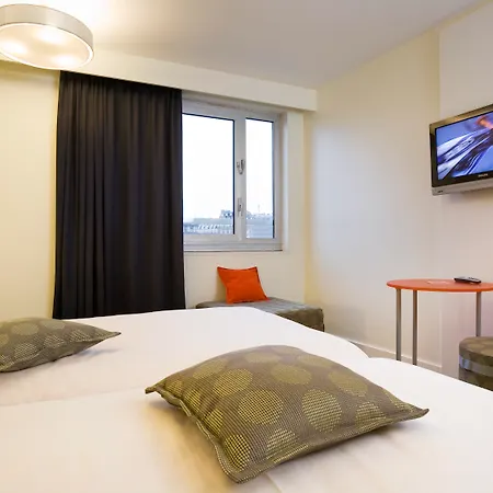 Ibis Styles Gare De L'est Chateau Landon Parigi