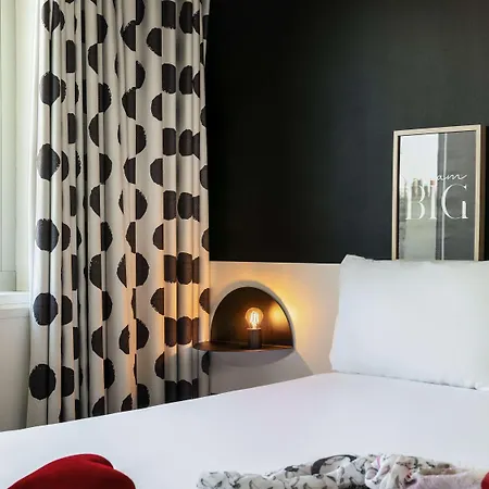Ibis Styles Gare De L'est Chateau Landon Hotel Parigi