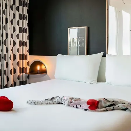 Ibis Styles Gare De L'est Chateau Landon Paris