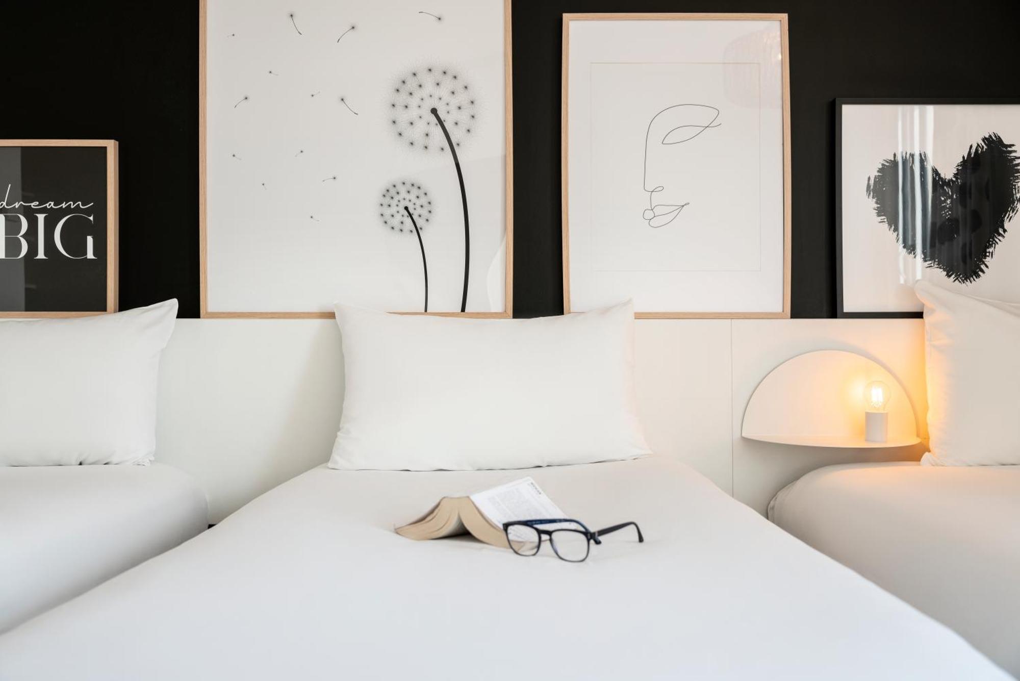 Ibis Styles Gare De L'est Chateau Landon Hotel 3*